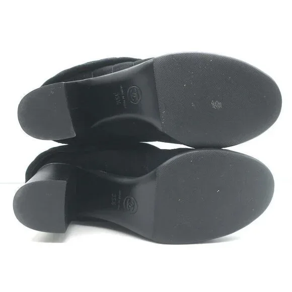 Chanel 17B Clover & Heart Quilted Fold-Over Boots Black Suede Size 35.5 - Picture 12 of 12